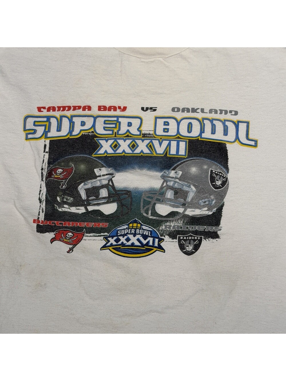 2003 Super Bowl XXXVII Shirt Tampa Bay Buccaneers vs Oakland Raiders Large